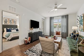 9 Foot ceilings throughout